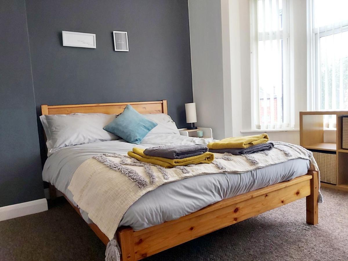 Comfy 4 Bed Away From * Coventry