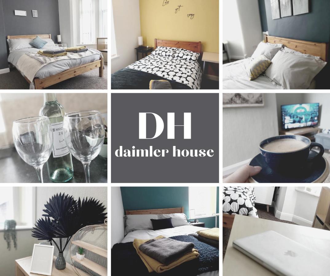 Holiday home Comfy 4 Bed Away From *